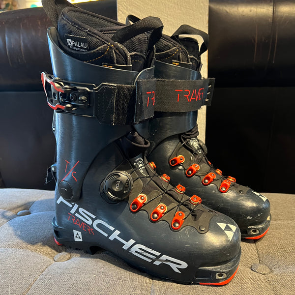 25.5 Fischer Travers ts with upgraded liner